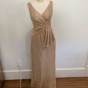 Badgley Mischka collection gold sleeveless wrap dress size 4